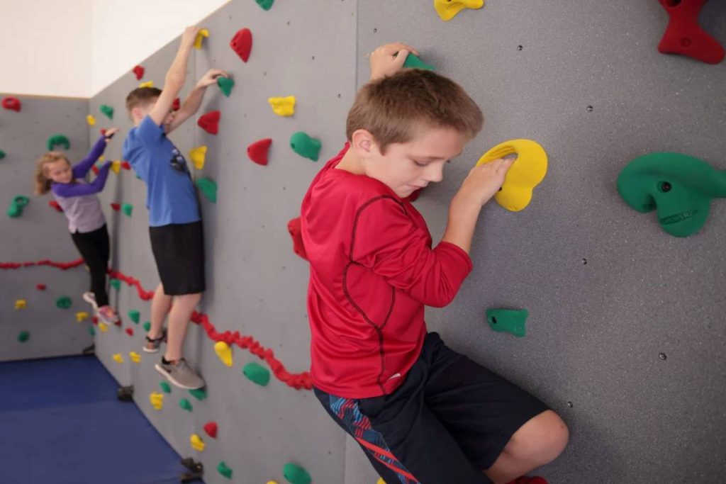 How to Choose the Right Climbing Shoes for Kids