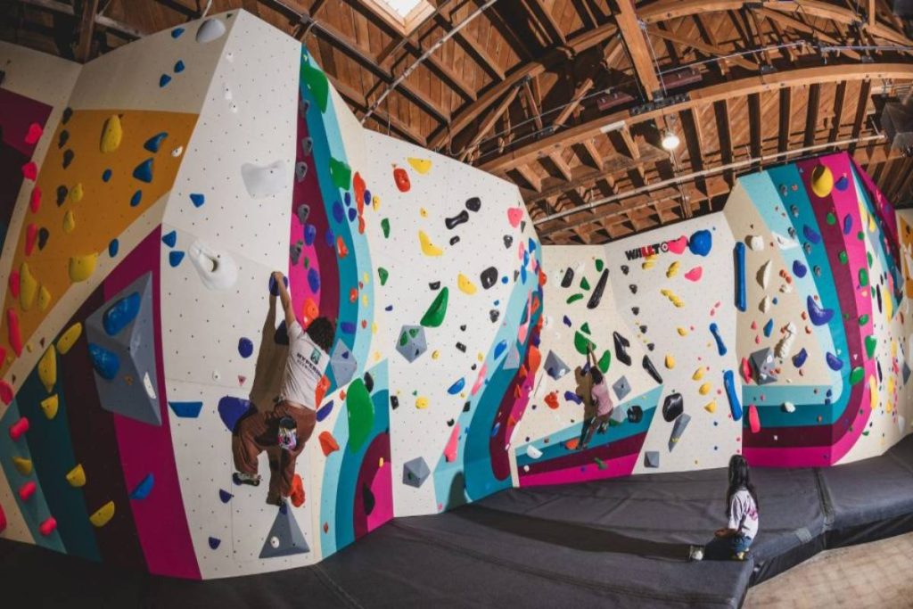 Touchstone Climbing Opens Hyperion in Redwood City